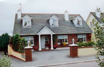 Sea Breeze B&B, 
Featherbed Lane, 
Kinsale, 
Co. Cork,
Ireland