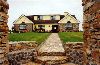 Twin Peaks Bed and Breakfast,
Knockbrack,
Cleggan,
Co. Galway,
Irland