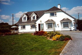 Radharc Árainn B&B,
Salahoona,
Spiddal,
Co. Galway,
Irlanda