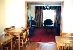 Seashore Lodge B&B,  
No 4 Cashelmara, 
Knockmacarra Cross, 
Salthill, 
Co. Galway,
Irlanda.
 