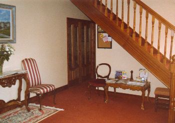 Rinnaknock, 
Bed & Breakfast, 
Glenstal, 
Murroe, 
Co. Limerick,
Ireland
 