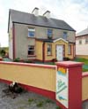 Budget Accommodation Hostel, 
Shore Road, 
Strandhill, 
Co. Sligo,
Irlande.